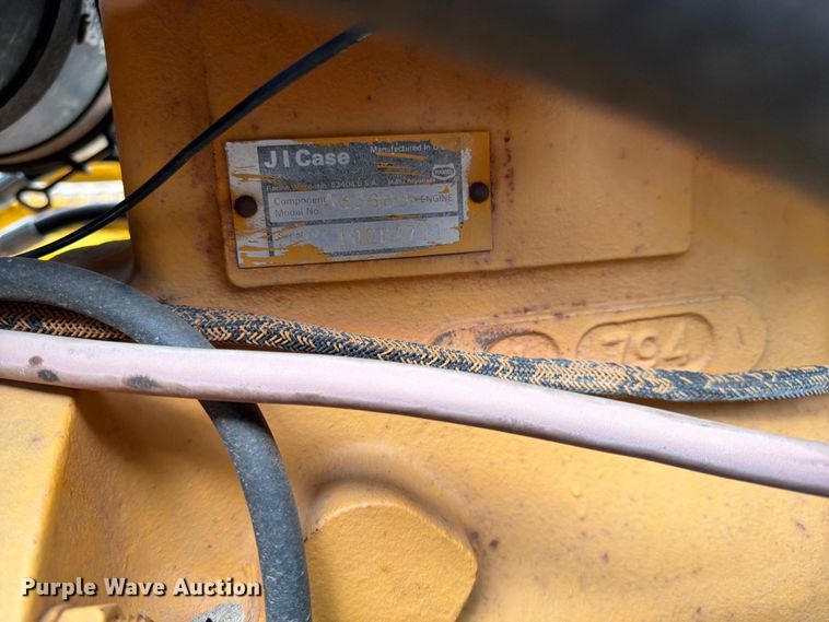 image for item FK0138 1977 Case 475 vibratory cable plow
