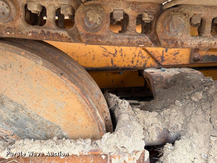 image for item FK0138 1977 Case 475 vibratory cable plow