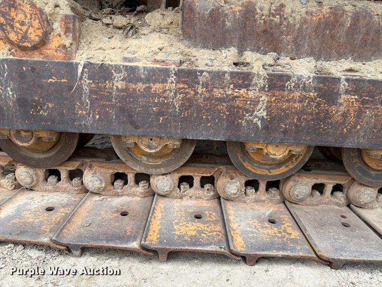 image for item FK0138 1977 Case 475 vibratory cable plow