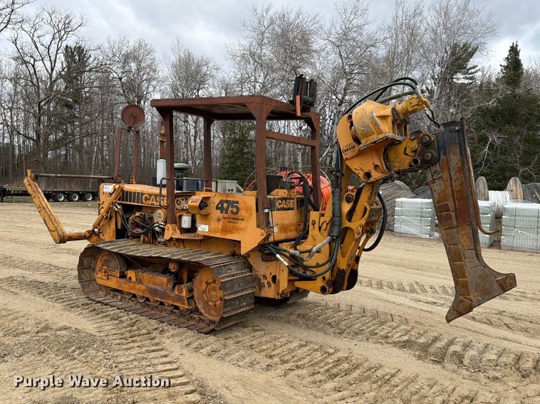image for item FK0139 1973 Case 475 vibratory cable plow