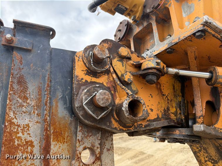 image for item FK0139 1973 Case 475 vibratory cable plow