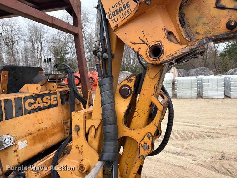 image for item FK0139 1973 Case 475 vibratory cable plow