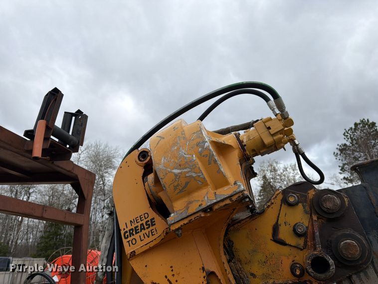 image for item FK0139 1973 Case 475 vibratory cable plow