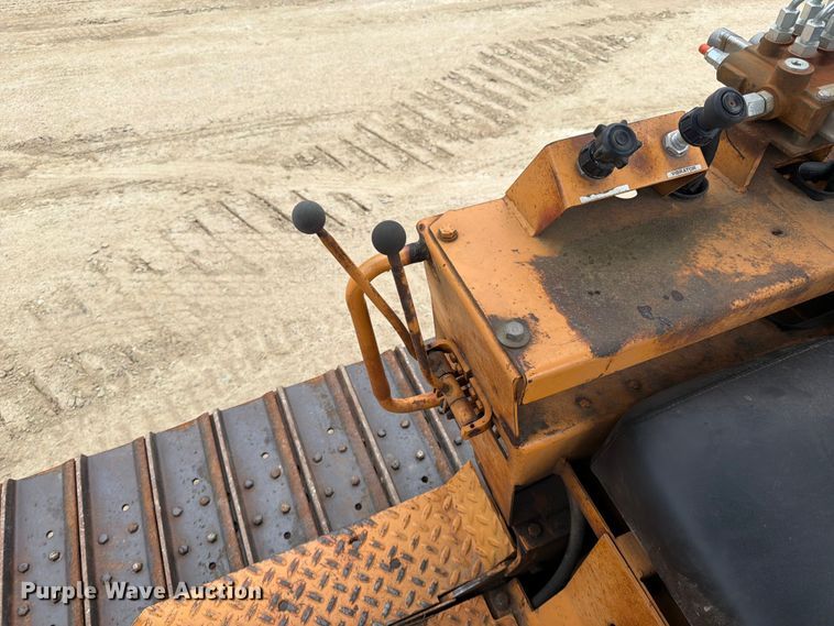 image for item FK0139 1973 Case 475 vibratory cable plow
