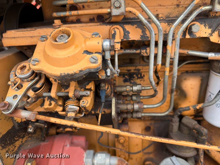 image for item FK0139 1973 Case 475 vibratory cable plow