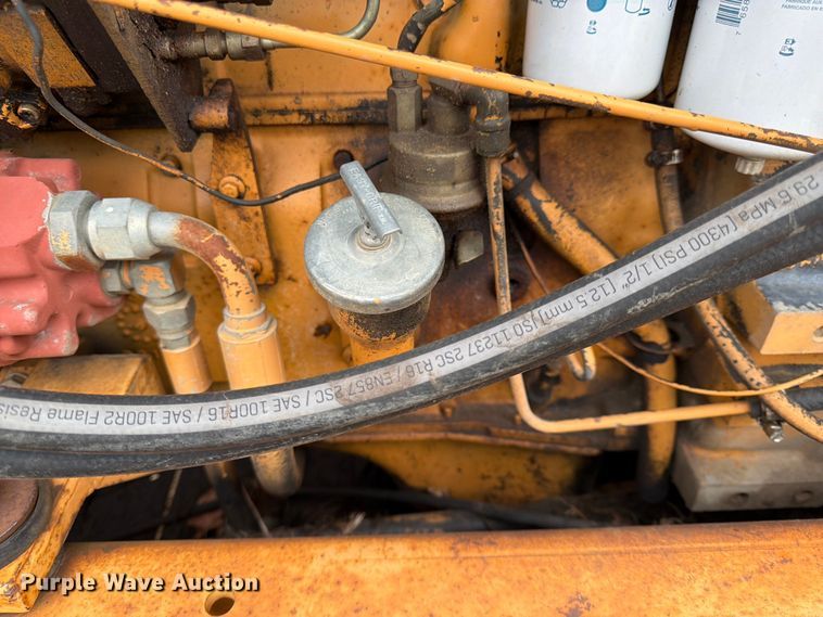 image for item FK0139 1973 Case 475 vibratory cable plow