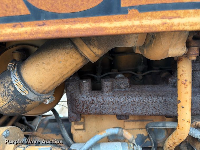 image for item FK0139 1973 Case 475 vibratory cable plow