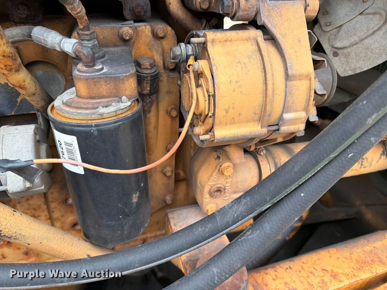 image for item FK0139 1973 Case 475 vibratory cable plow