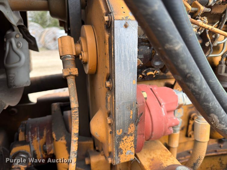 image for item FK0139 1973 Case 475 vibratory cable plow