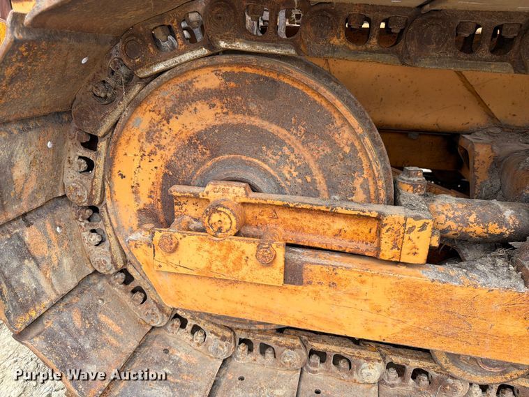 image for item FK0139 1973 Case 475 vibratory cable plow