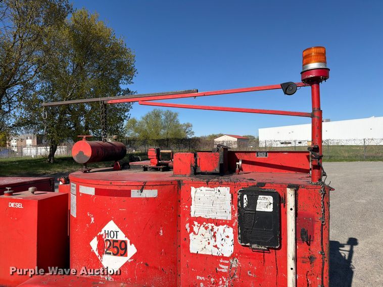 image for item FK0142 1996 Crafco EZ Pour 200D melter applicator
