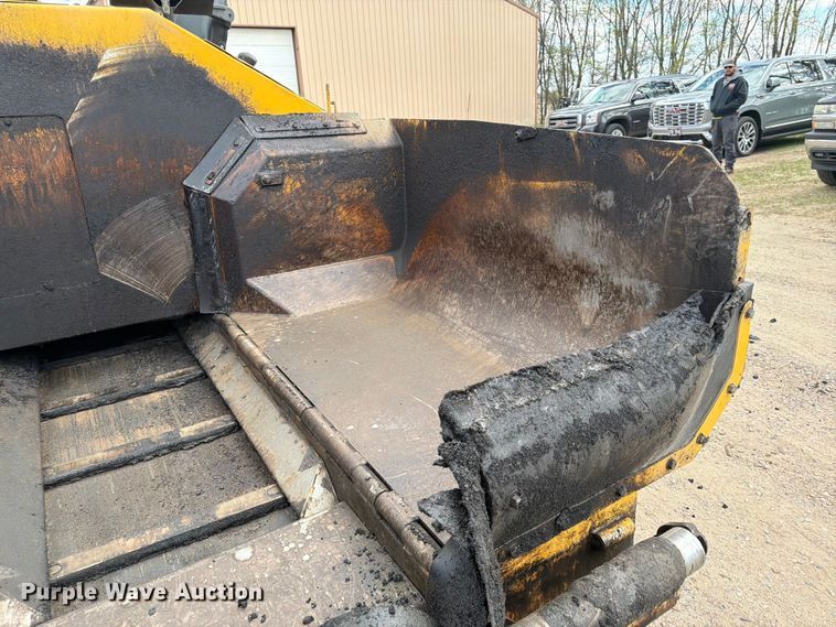 image for item FK0143 Weiler P385B paver