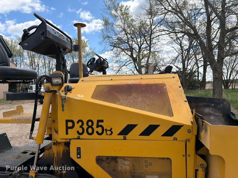 image for item FK0143 Weiler P385B paver