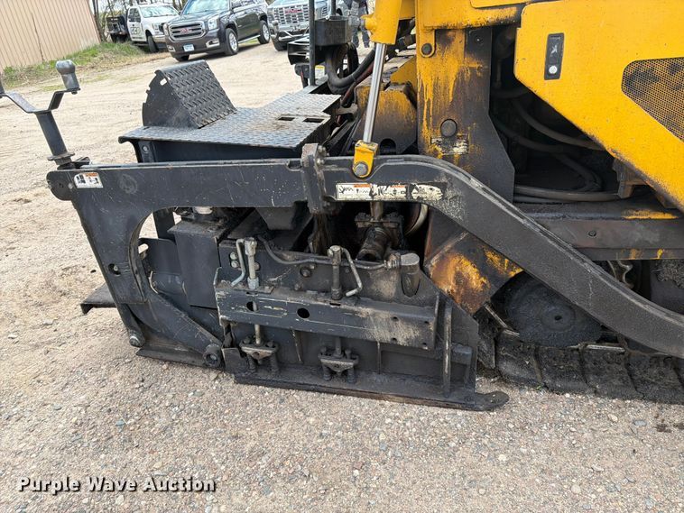 image for item FK0143 Weiler P385B paver