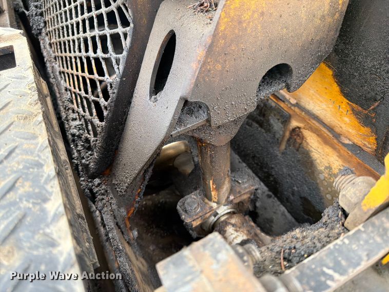 image for item FK0143 Weiler P385B paver
