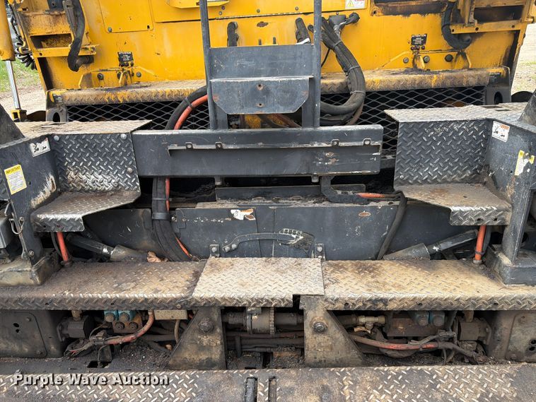 image for item FK0143 Weiler P385B paver
