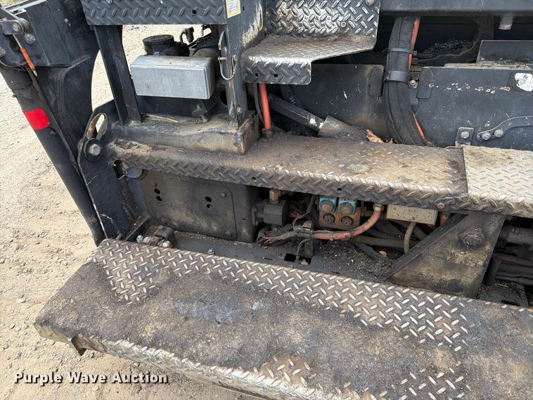 image for item FK0143 Weiler P385B paver
