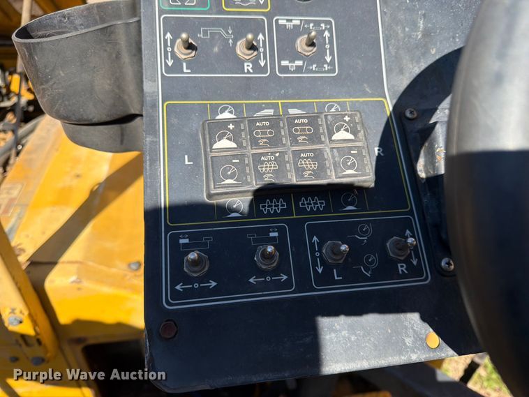 image for item FK0143 Weiler P385B paver