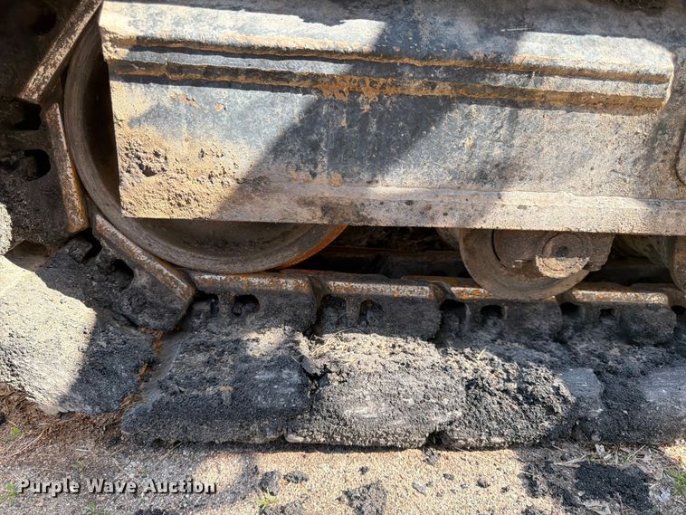 image for item FK0143 Weiler P385B paver