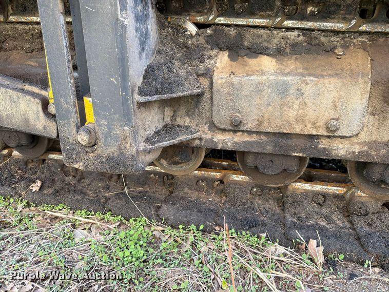 image for item FK0143 Weiler P385B paver