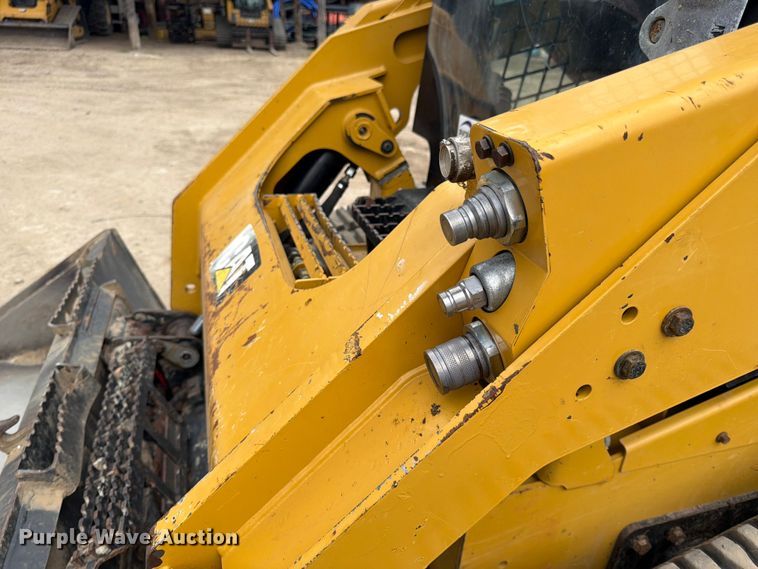 image for item FK0145 2019 Caterpillar 279D tracked skid steer loader