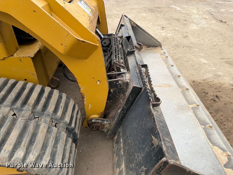 image for item FK0145 2019 Caterpillar 279D tracked skid steer loader
