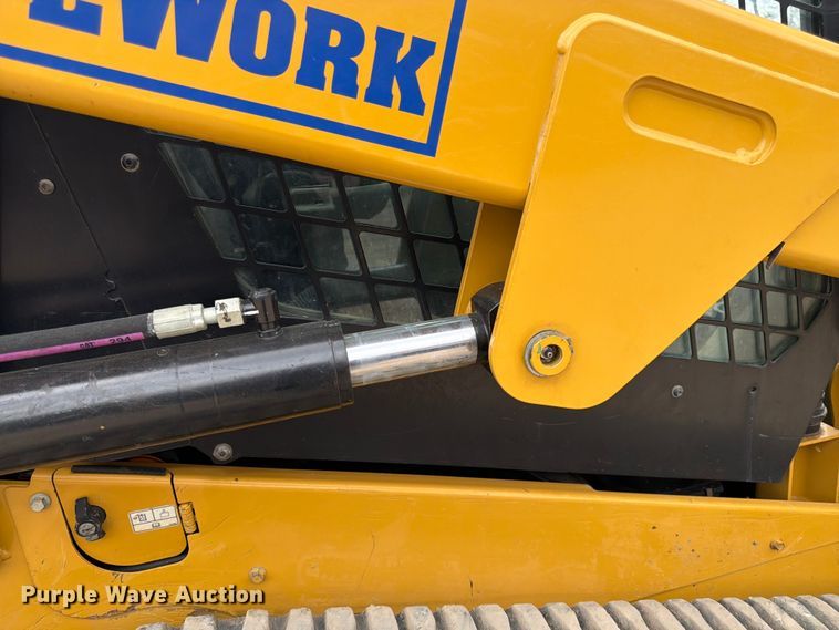 image for item FK0145 2019 Caterpillar 279D tracked skid steer loader