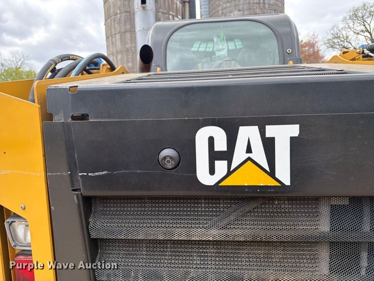 image for item FK0145 2019 Caterpillar 279D tracked skid steer loader