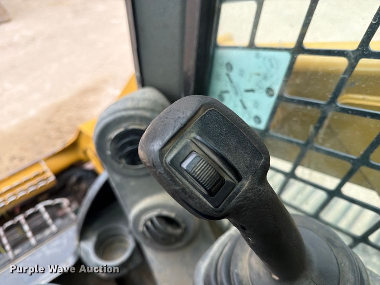 image for item FK0145 2019 Caterpillar 279D tracked skid steer loader