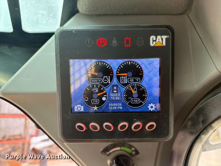 image for item FK0145 2019 Caterpillar 279D tracked skid steer loader