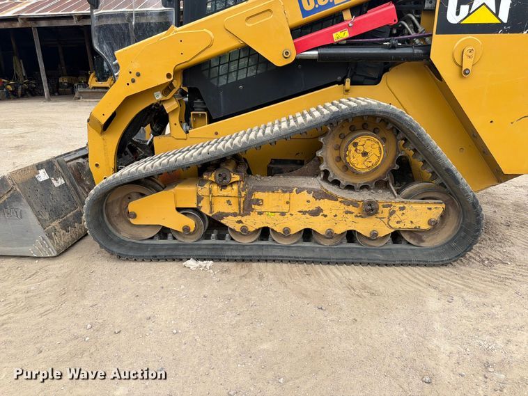 image for item FK0145 2019 Caterpillar 279D tracked skid steer loader