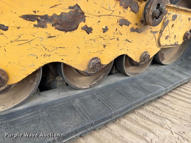 image for item FK0145 2019 Caterpillar 279D tracked skid steer loader