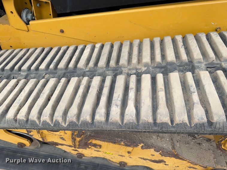 image for item FK0145 2019 Caterpillar 279D tracked skid steer loader