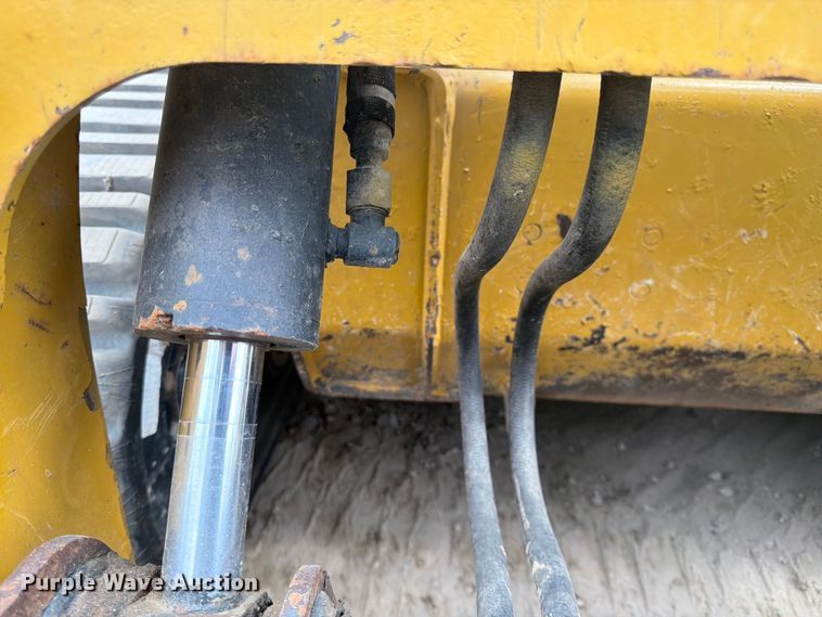 image for item FK0146 2014 Caterpillar 287D tracked skid steer loader