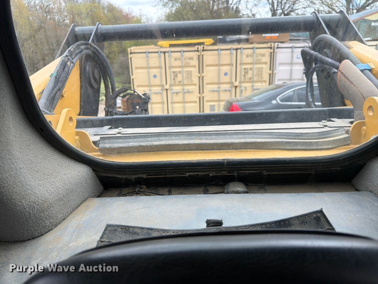 image for item FK0146 2014 Caterpillar 287D tracked skid steer loader