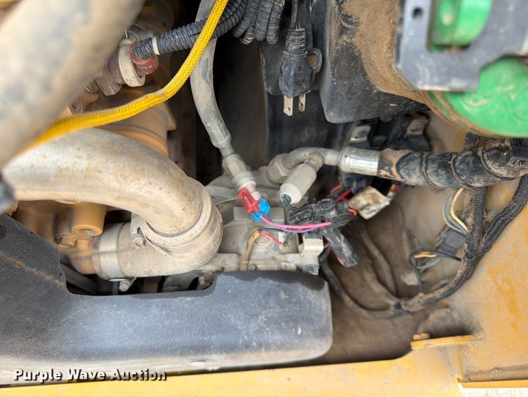 image for item FK0146 2014 Caterpillar 287D tracked skid steer loader