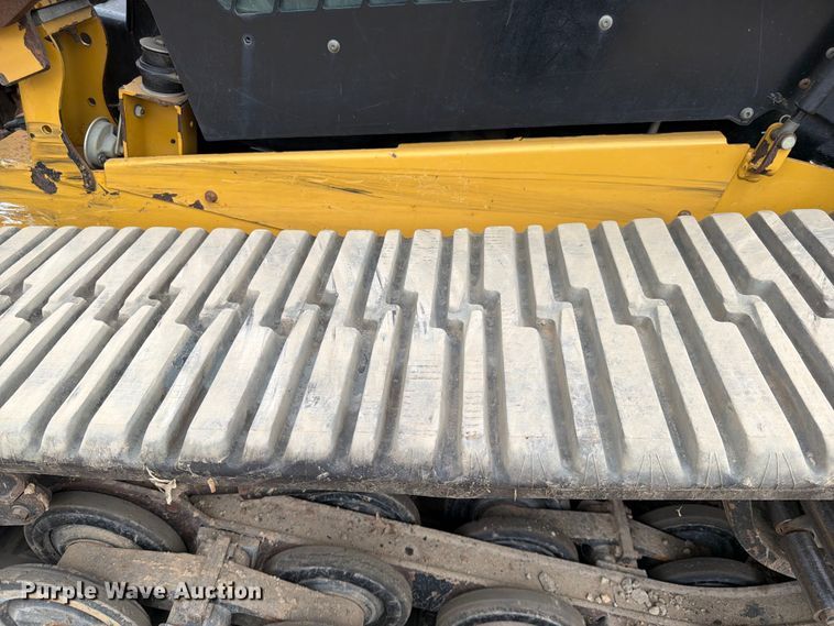image for item FK0146 2014 Caterpillar 287D tracked skid steer loader