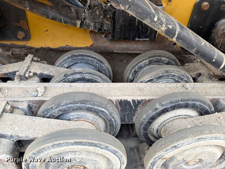 image for item FK0146 2014 Caterpillar 287D tracked skid steer loader