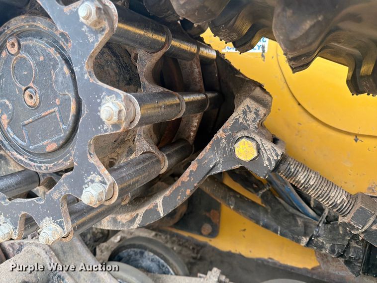 image for item FK0146 2014 Caterpillar 287D tracked skid steer loader