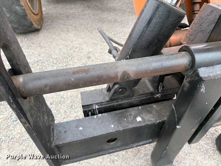 image for item FK0147 2006 Lull 944E-42 telehandler