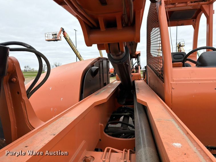 image for item FK0147 2006 Lull 944E-42 telehandler