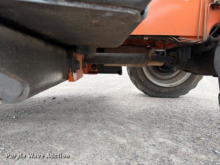 image for item FK0147 2006 Lull 944E-42 telehandler