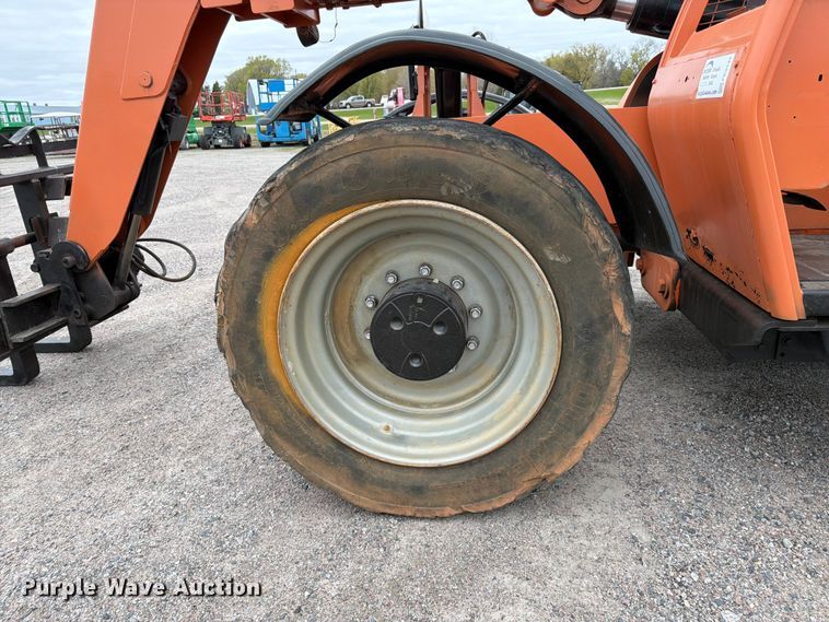 image for item FK0147 2006 Lull 944E-42 telehandler