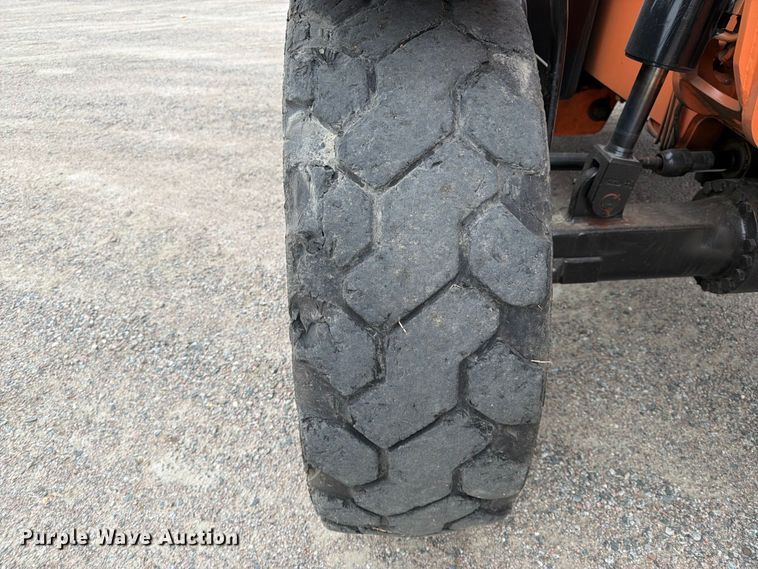 image for item FK0147 2006 Lull 944E-42 telehandler