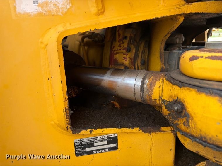 image for item FK0148 2009 Volvo A40E articulated haul truck