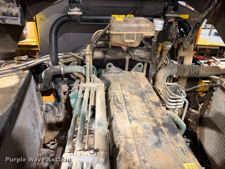 image for item FK0148 2009 Volvo A40E articulated haul truck