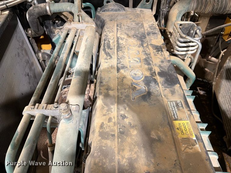 image for item FK0148 2009 Volvo A40E articulated haul truck