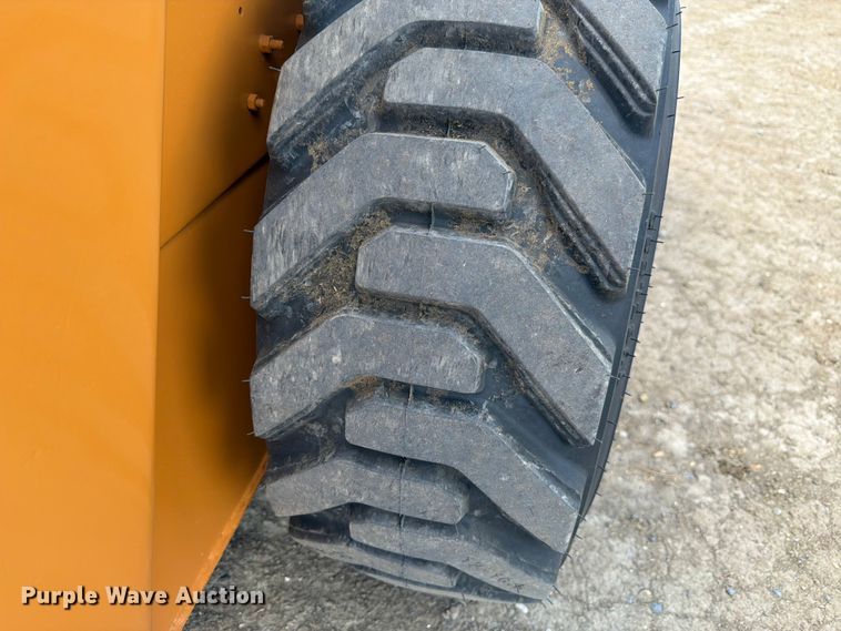 image for item FM7528 Case 1845C skid steer loader