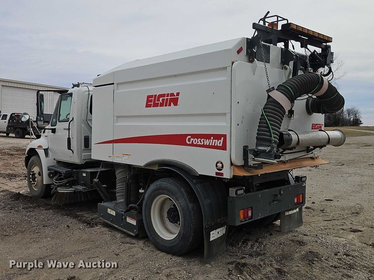 image for item FN5584 2011 International MA025 street sweeper truck
