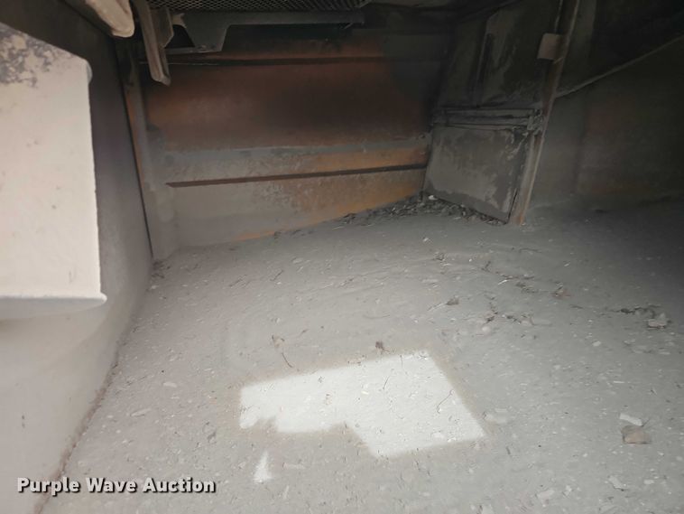 image for item FN5584 2011 International MA025 street sweeper truck